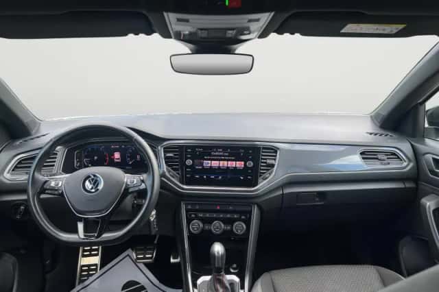 Volkswagen T-Roc (2021) thumbnail 4
