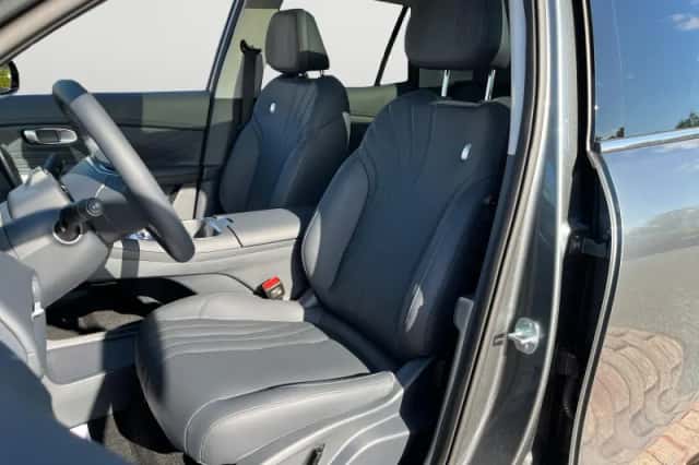 Geely Starray EM-i (2026) thumbnail 4