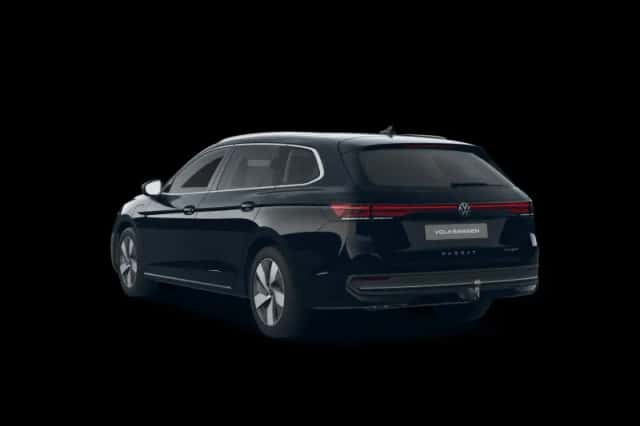Volkswagen Passat (2025) thumbnail 3