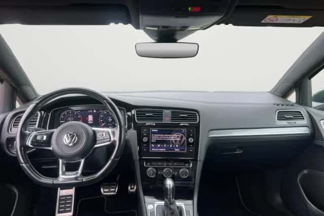 Volkswagen Golf (2019) thumbnail 5