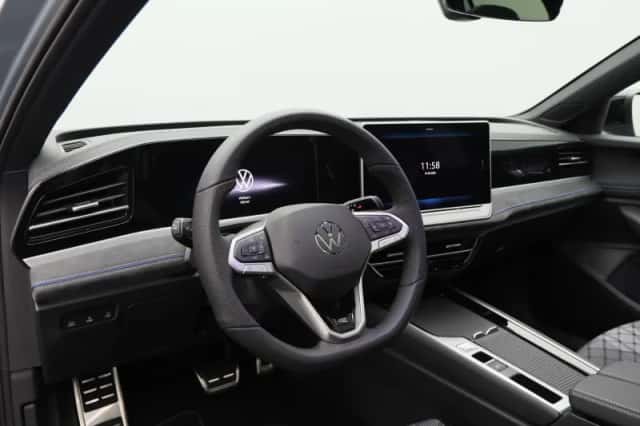 Volkswagen Passat (2026) thumbnail 3