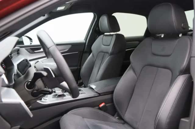 Audi A6 (2024) thumbnail 5
