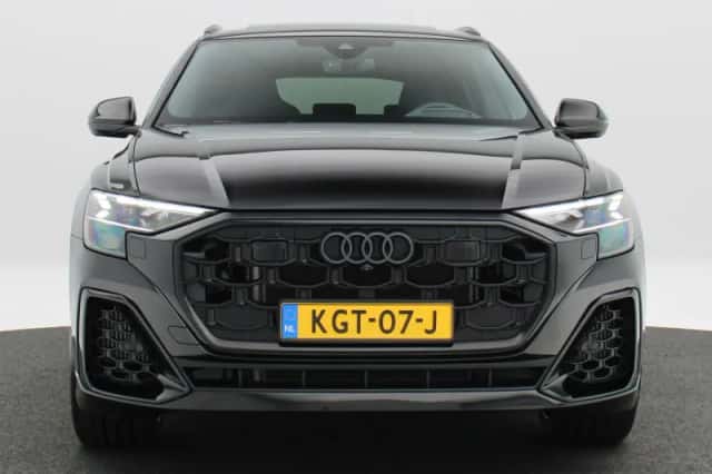 Audi Q8 (2025) thumbnail 5