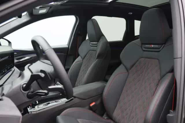 Audi Q6 e-tron (2025) thumbnail 5