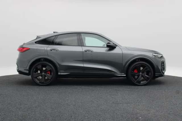 Audi Q5 (2026) thumbnail 6