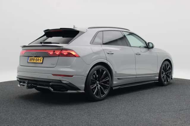 Audi Q8 (2025) thumbnail 2