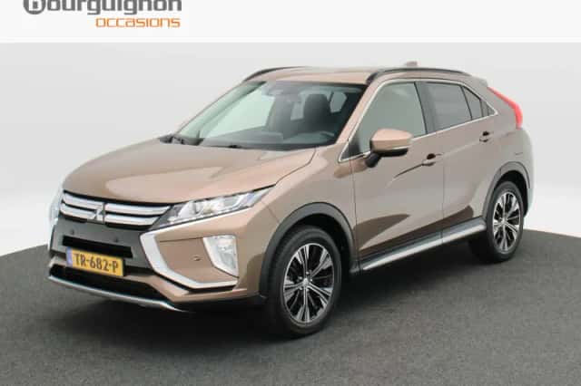 Mitsubishi Eclipse Cross (2018) thumbnail 1