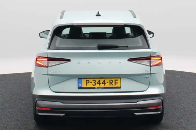 Škoda Enyaq (2022) thumbnail 5