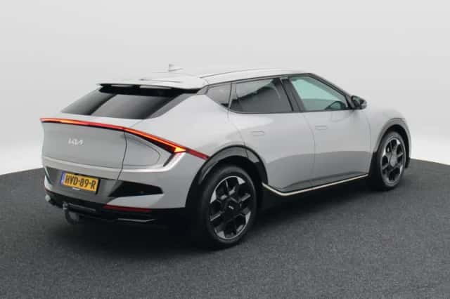 Kia EV6 (2025) thumbnail 3