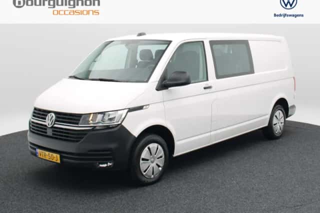 Volkswagen Transporter (2023) thumbnail 1