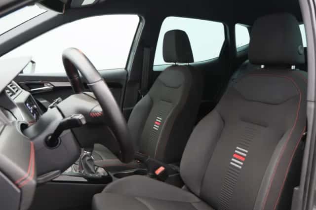 SEAT Arona (2018) thumbnail 5