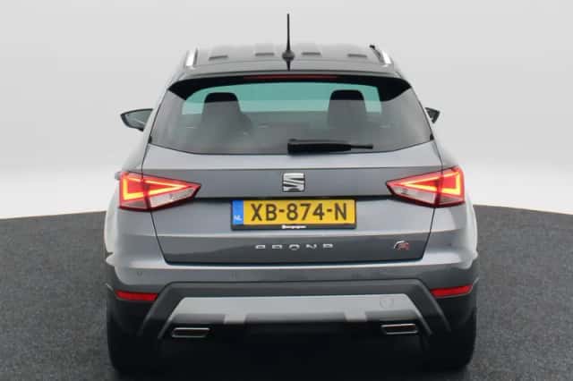 SEAT Arona (2018) thumbnail 6