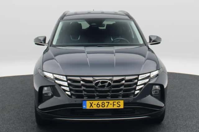 Hyundai Tucson (2023) thumbnail 4