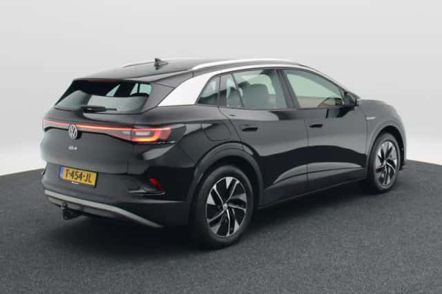 Volkswagen ID.4 (2023) thumbnail 3