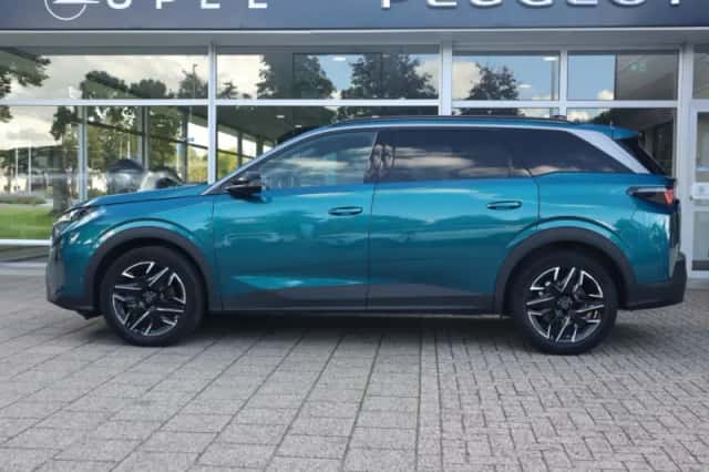 Peugeot 5008 (2025) thumbnail 3