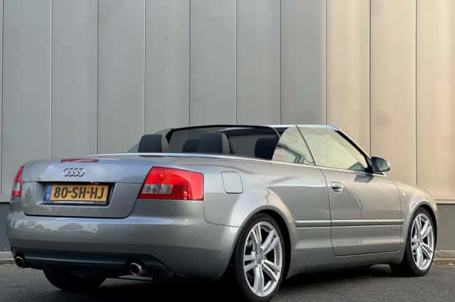 Audi A4 (2006) thumbnail 6