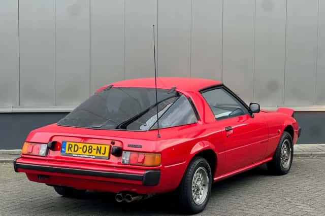 Mazda RX-7 (1980) thumbnail 3