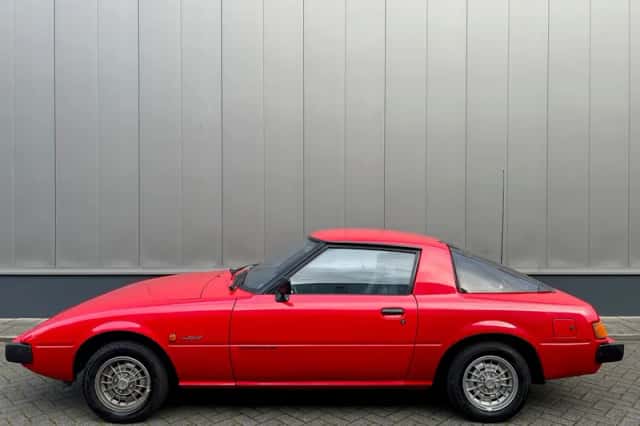 Mazda RX-7 (1980) thumbnail 5