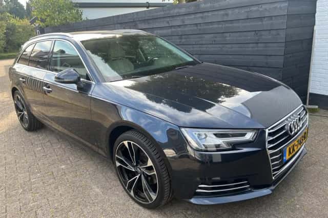 Audi A4 (2016) thumbnail 4