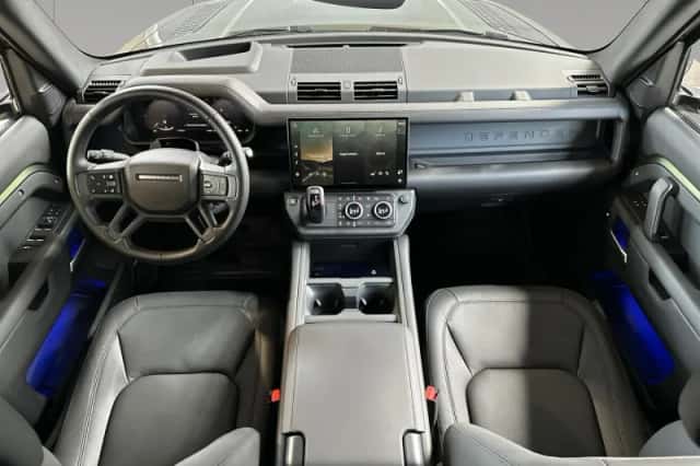 Land Rover Defender (2026) thumbnail 4