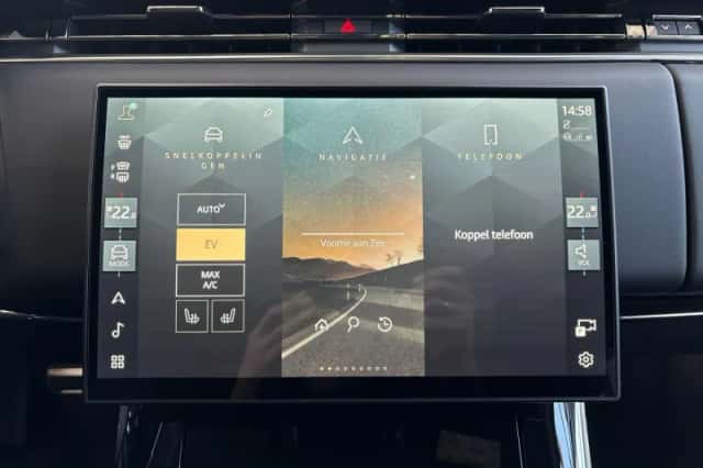 Land Rover Range Rover Sport (2026) thumbnail 4