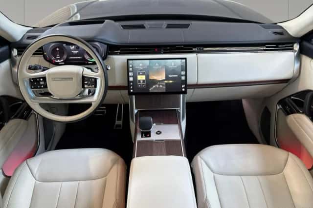 Land Rover Range Rover (2024) thumbnail 5