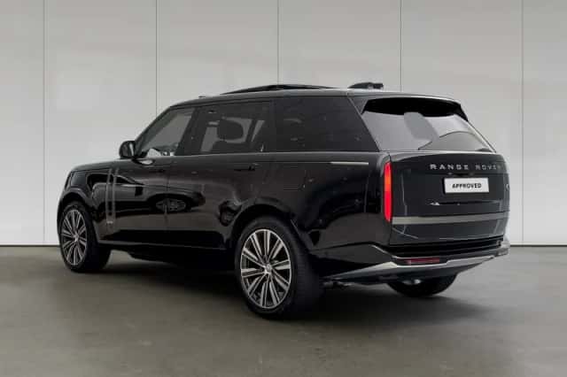 Land Rover Range Rover (2023) thumbnail 2