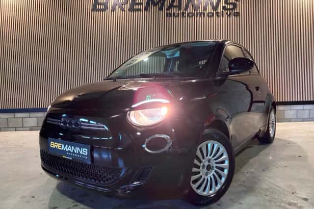 Fiat 500 (2022) thumbnail 2