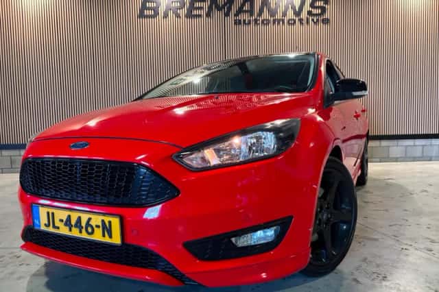 Ford Focus (2016) thumbnail 4