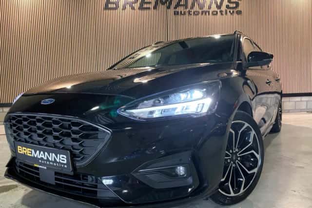 Ford Focus (2021) thumbnail 2