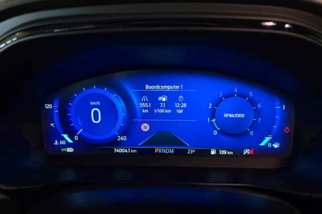 Ford Focus (2021) thumbnail 4