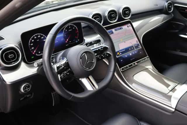 Mercedes-Benz C-Klasse (2023) thumbnail 4