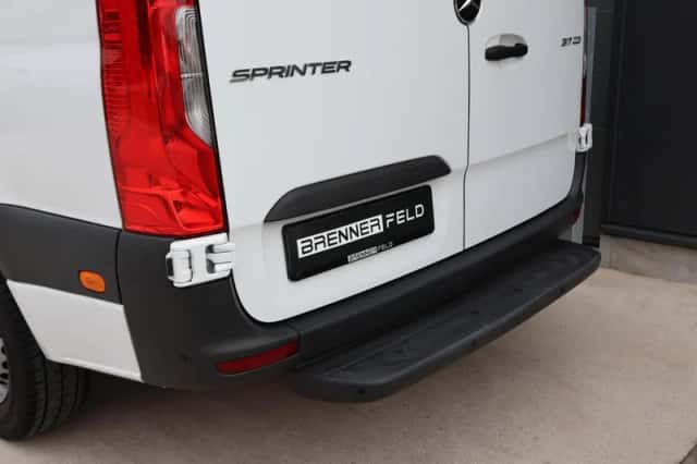 Mercedes-Benz Sprinter (2024) thumbnail 6