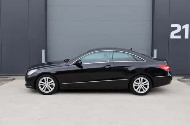 Mercedes-Benz E-Klasse (2009) thumbnail 3