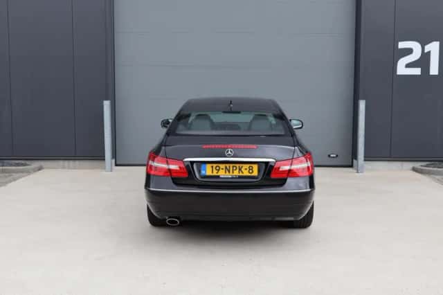 Mercedes-Benz E-Klasse (2009) thumbnail 5