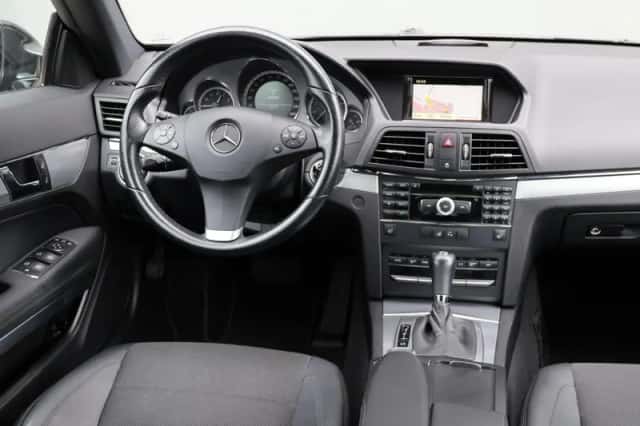 Mercedes-Benz E-Klasse (2009) thumbnail 6
