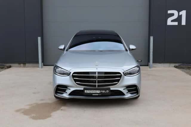 Mercedes-Benz S-Klasse (2023) thumbnail 2