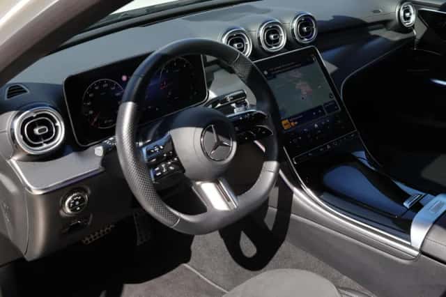 Mercedes-Benz C-Klasse (2025) thumbnail 4