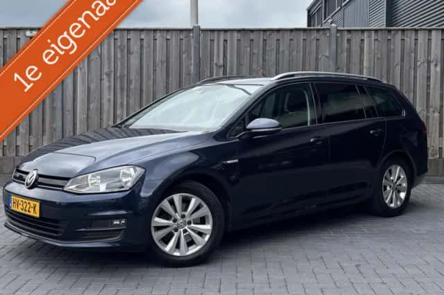 Volkswagen Golf (2016) thumbnail 1