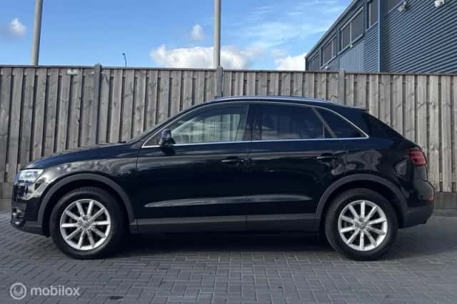 Audi Q3 (2012) thumbnail 6