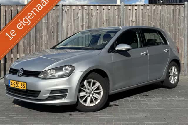 Volkswagen Golf (2014) thumbnail 1