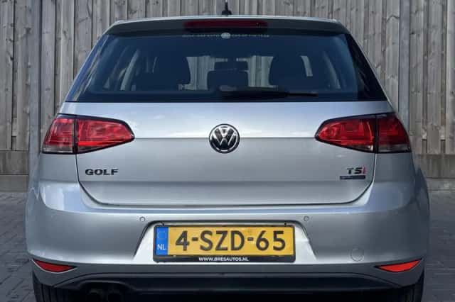 Volkswagen Golf (2014) thumbnail 5