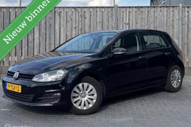 Volkswagen Golf (2014) thumbnail 1
