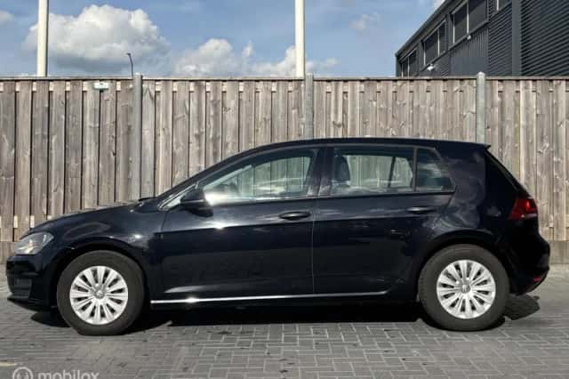 Volkswagen Golf (2014) thumbnail 6