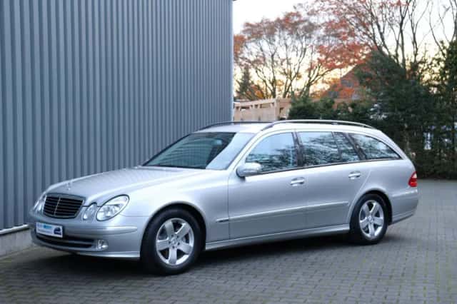 Mercedes-Benz E-Klasse (2004) thumbnail 5