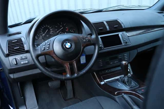 BMW X5 (2001) thumbnail 2