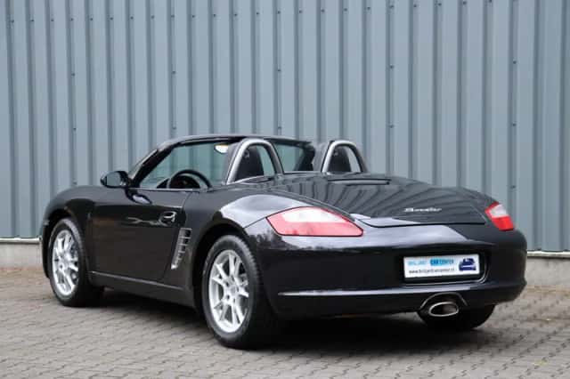 Porsche Boxster (2004) thumbnail 3