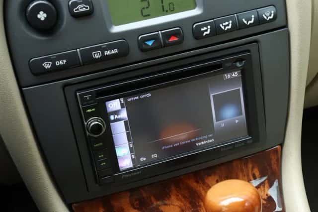 Jaguar X-Type (2006) thumbnail 4
