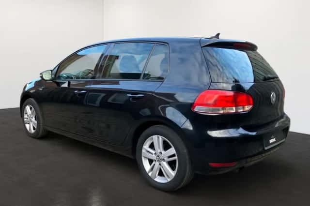 Volkswagen Golf (2012) thumbnail 5