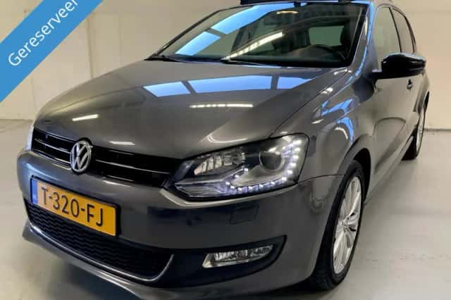 Volkswagen Polo (2012) thumbnail 1